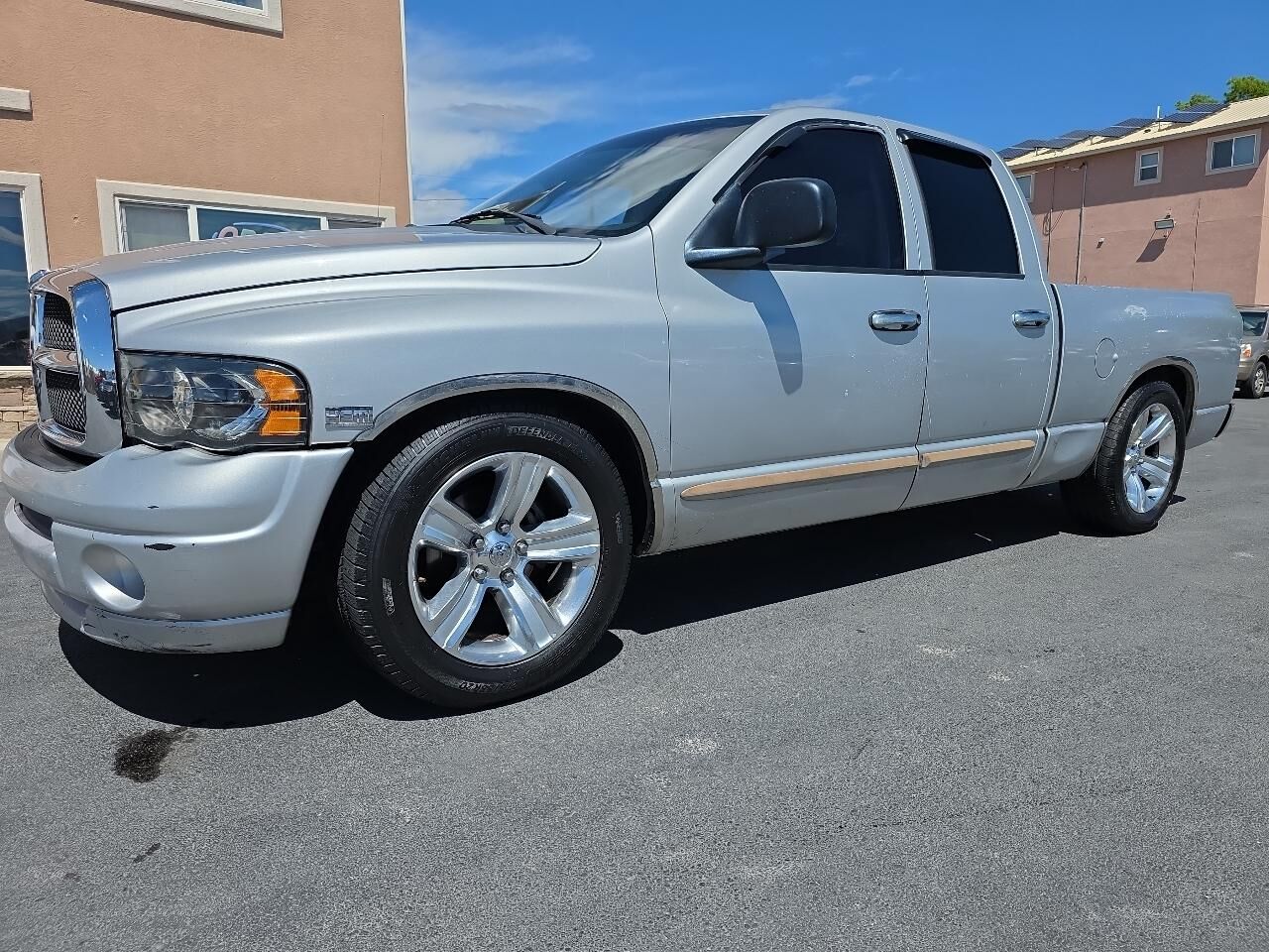 2005 DODGE Ram