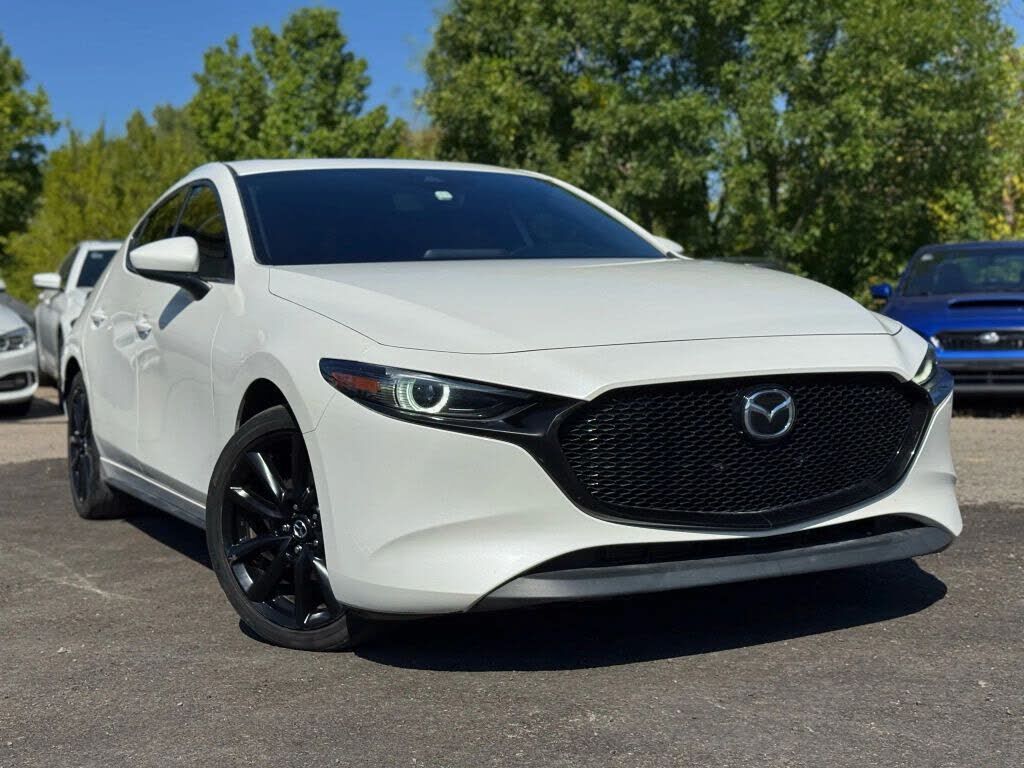 2020 MAZDA Mazda3