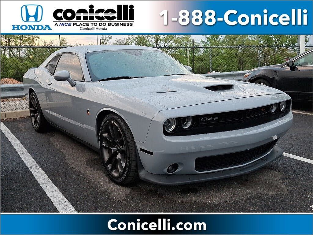 2021 DODGE Challenger