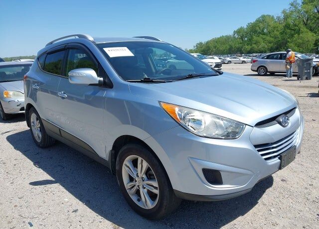 2012 HYUNDAI Tucson