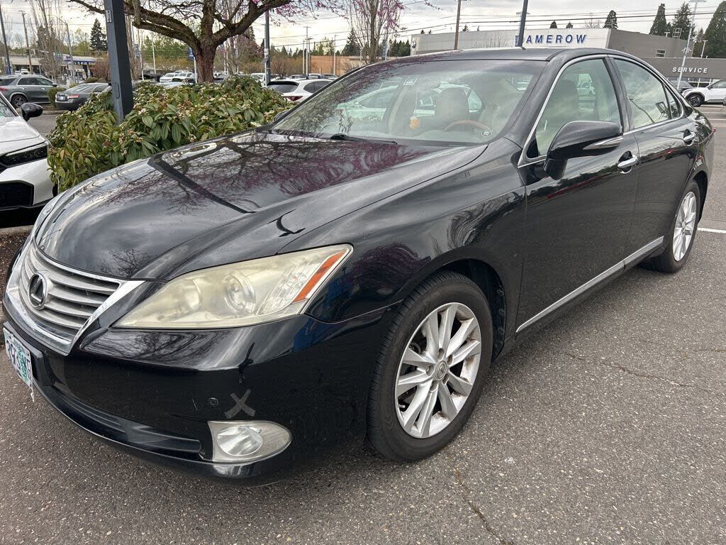 2011 LEXUS ES