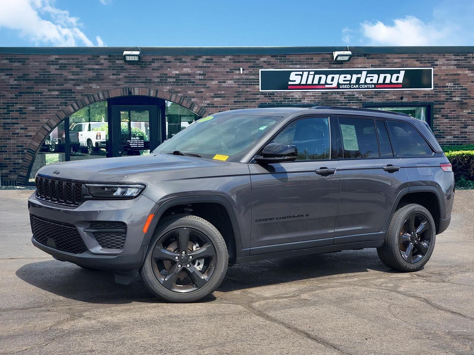 2023 JEEP Grand Cherokee