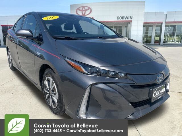 2017 TOYOTA Prius