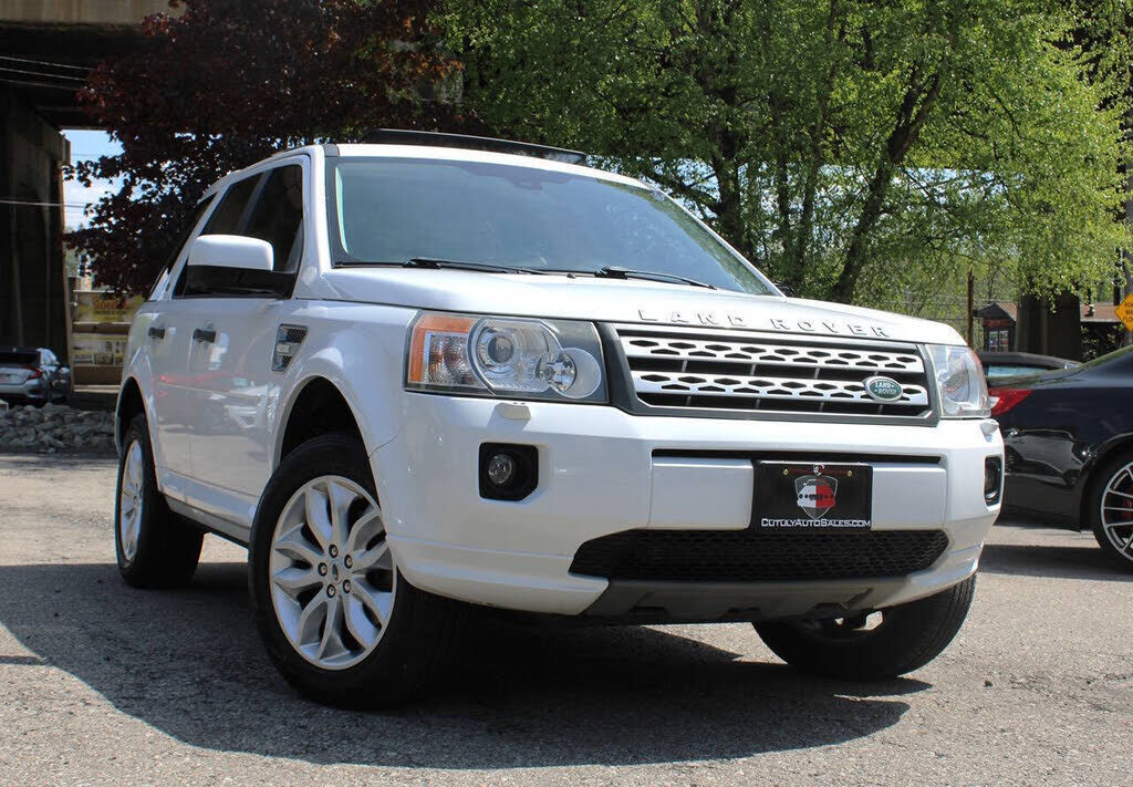 2011 LAND ROVER LR2