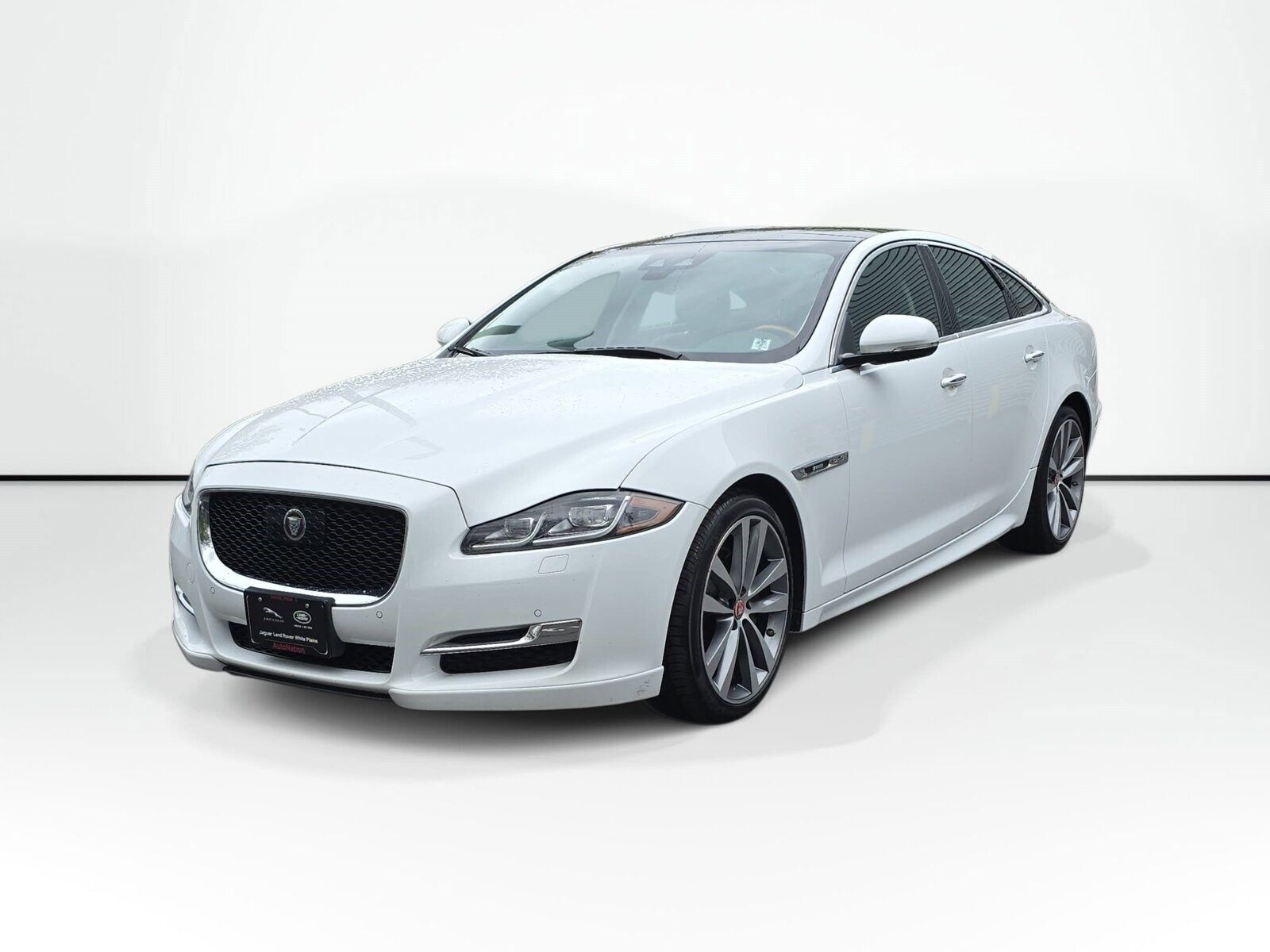 2019 JAGUAR XJ