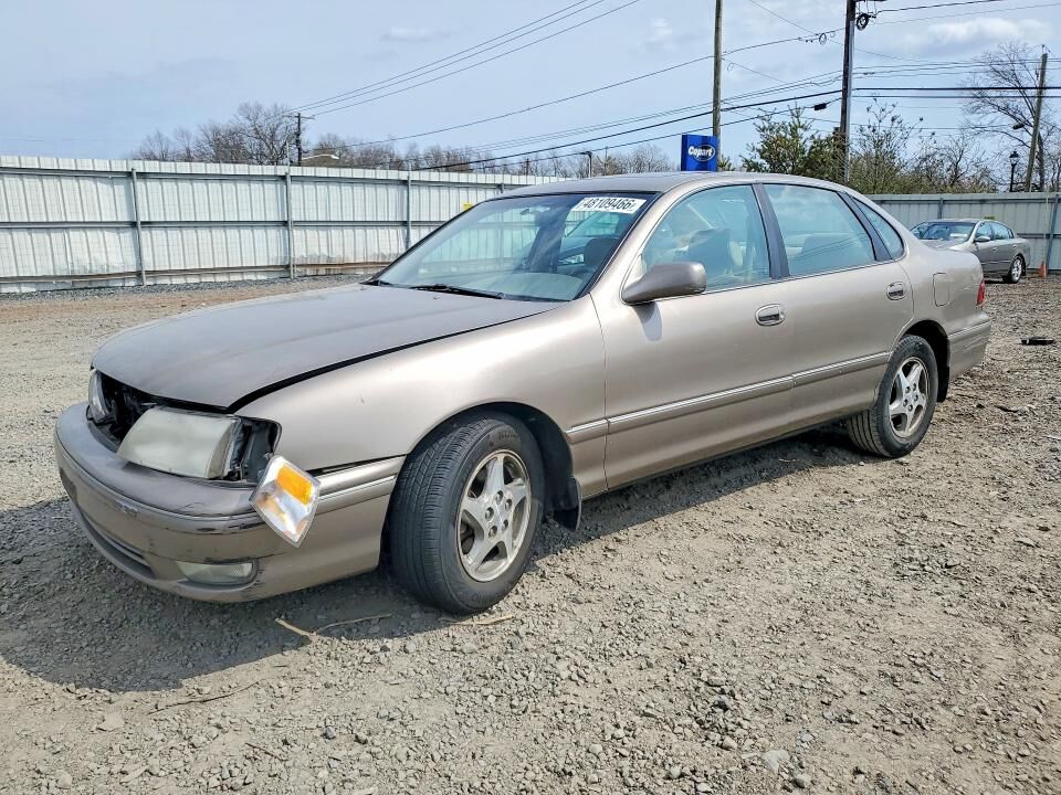 1999 TOYOTA Avalon