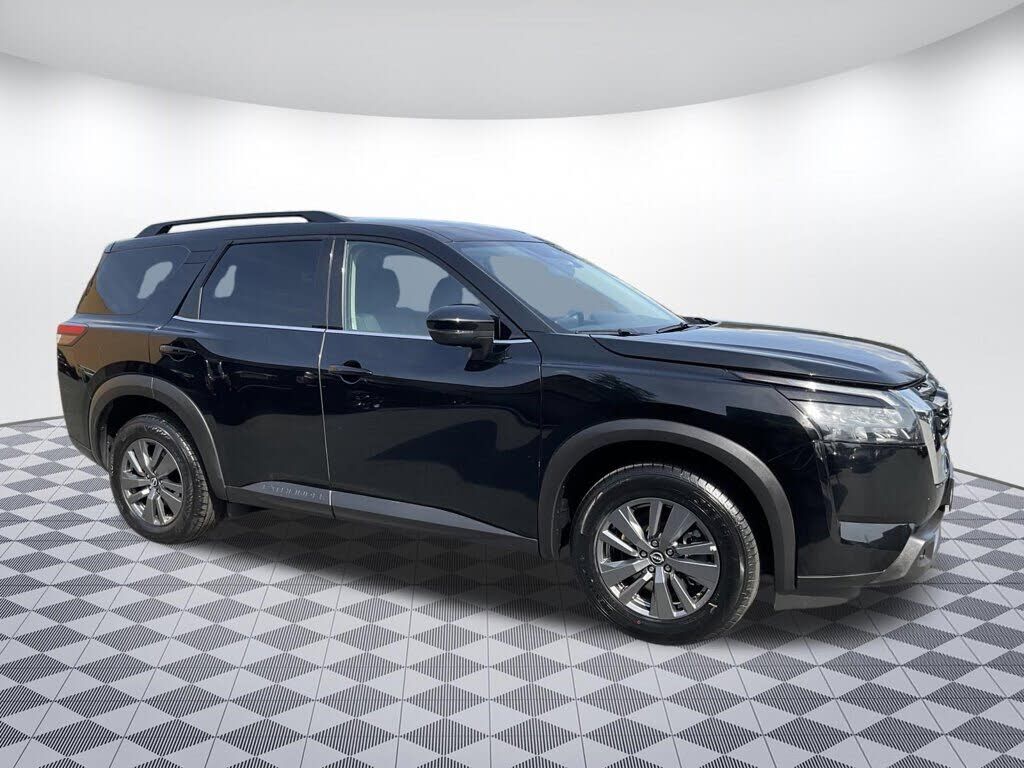 2025 NISSAN Pathfinder