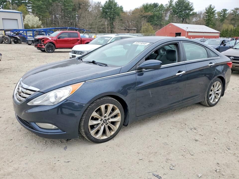 2013 HYUNDAI Sonata