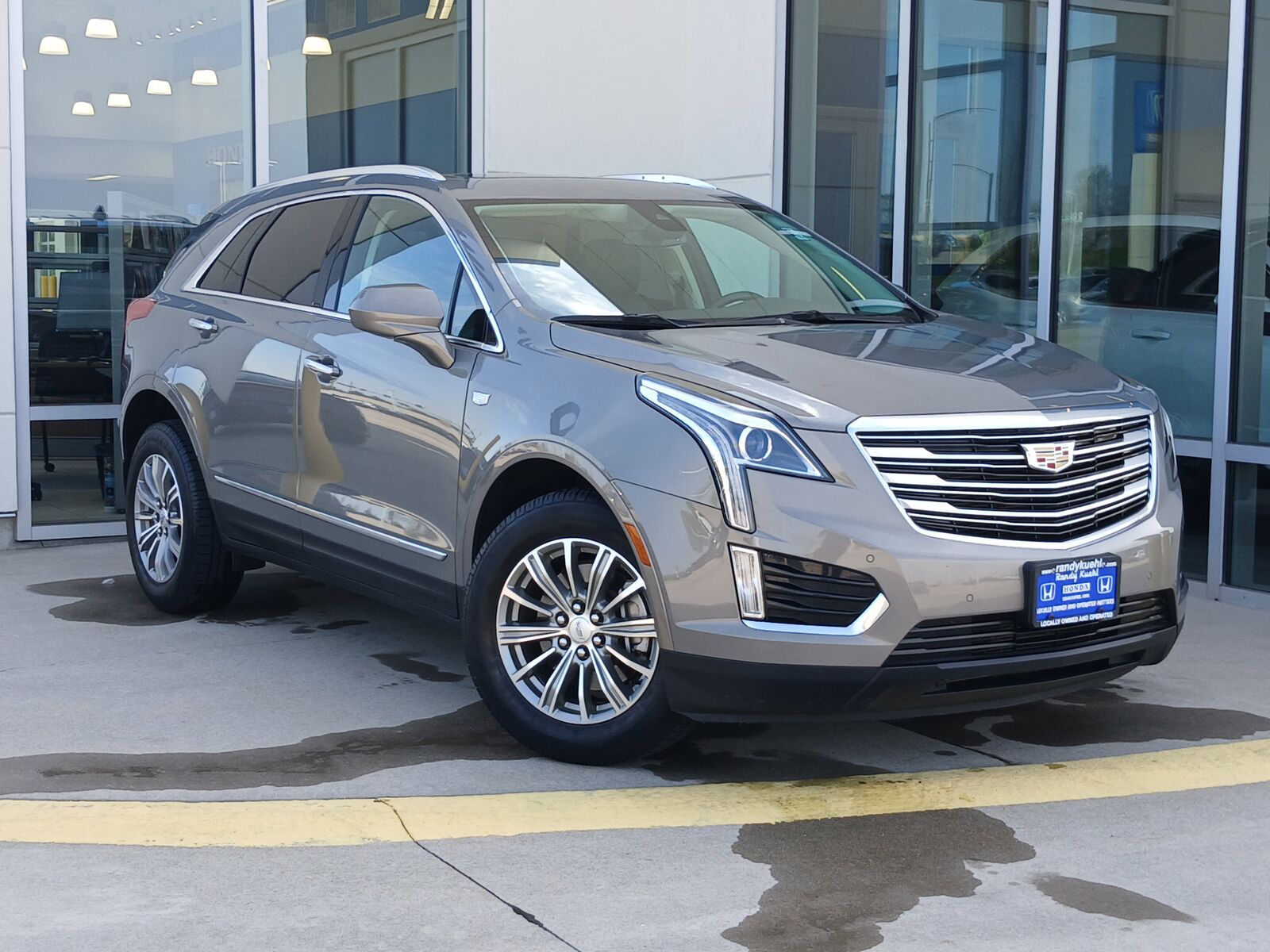2017 CADILLAC XT5