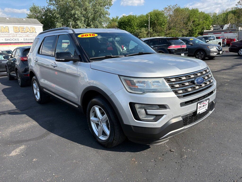 2016 FORD Explorer