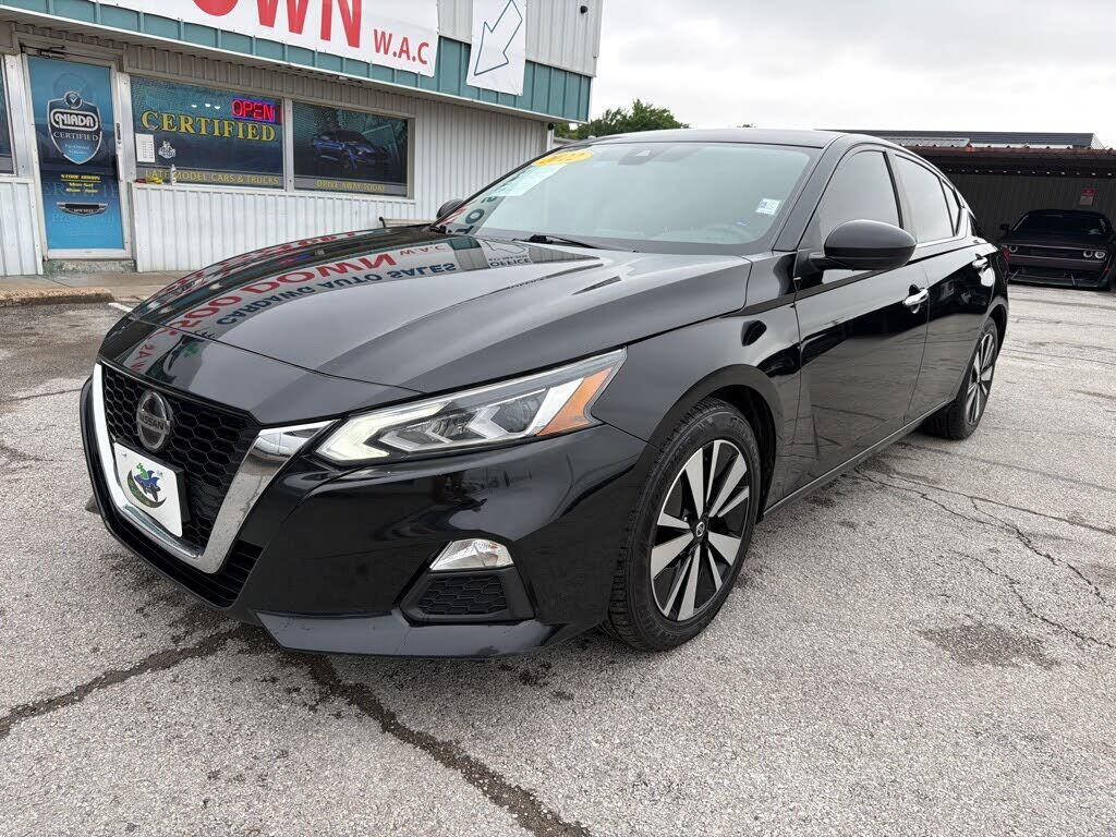 2022 NISSAN Altima