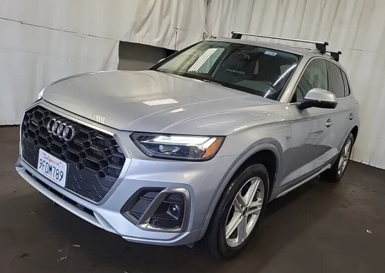 2023 AUDI Q5 e