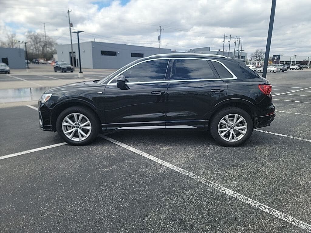2023 Audi Q3
