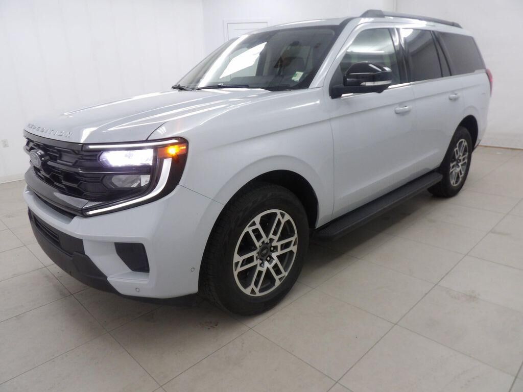 2025 FORD Expedition