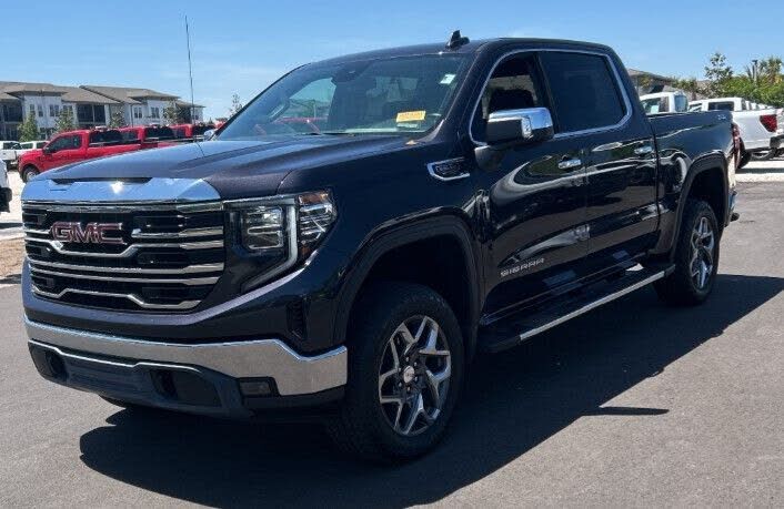 2023 GMC Sierra