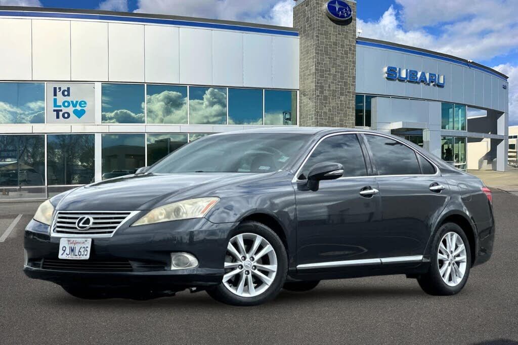 2010 LEXUS ES