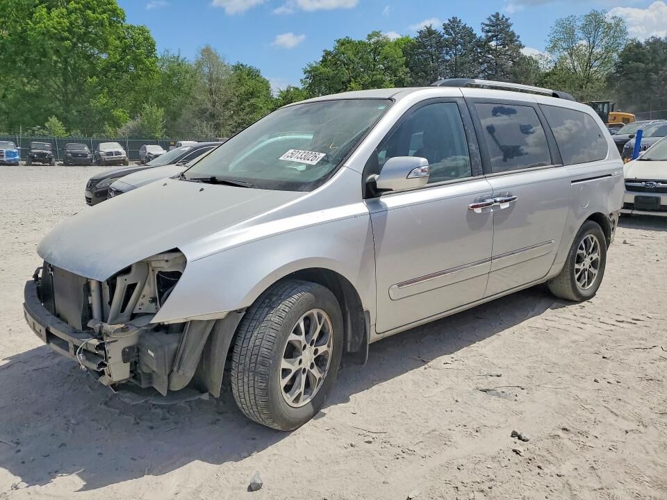 2014 KIA Sedona