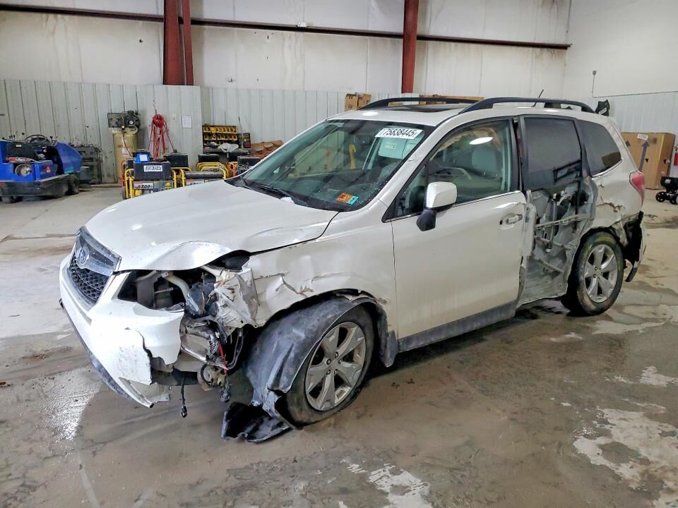 2015 SUBARU Forester