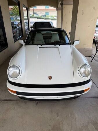 1988 PORSCHE 911