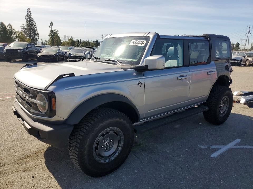 2024 FORD Bronco