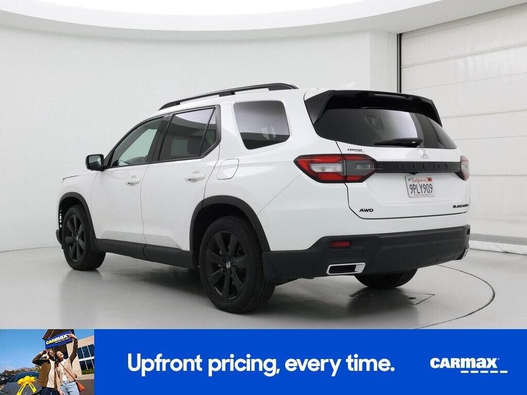 2025 HONDA Pilot