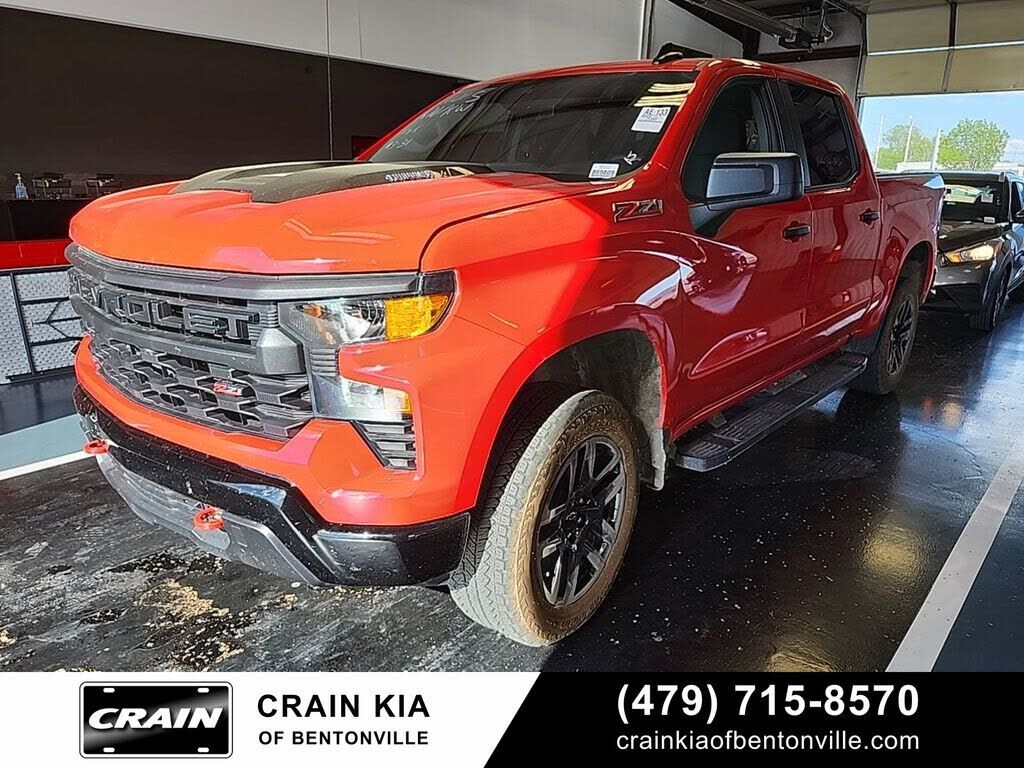 2025 CHEVROLET Silverado