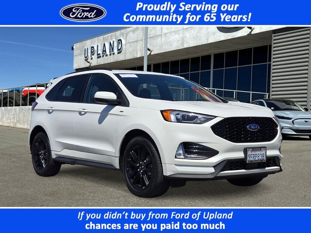 2023 FORD Edge