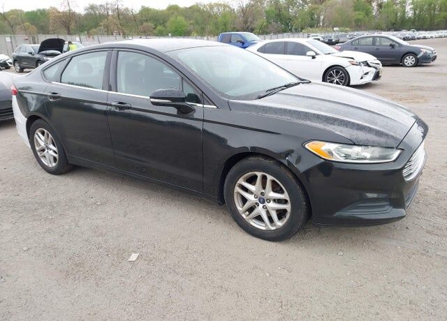 2013 FORD Fusion