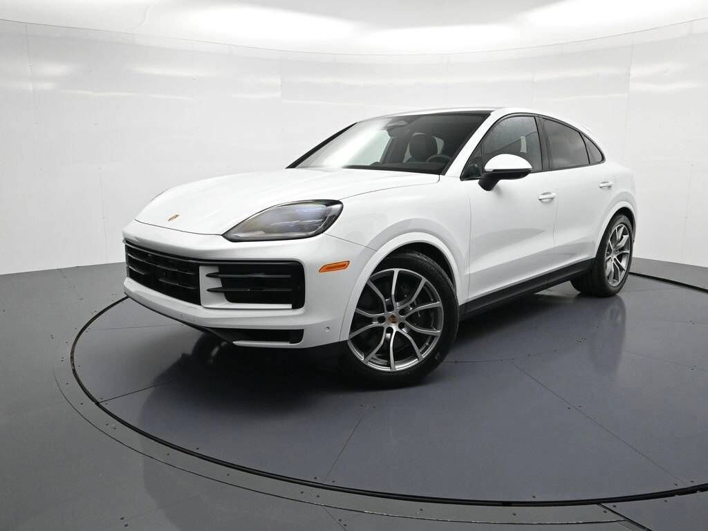 2026 PORSCHE Cayenne