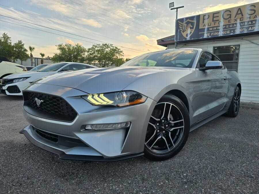 2020 FORD Mustang
