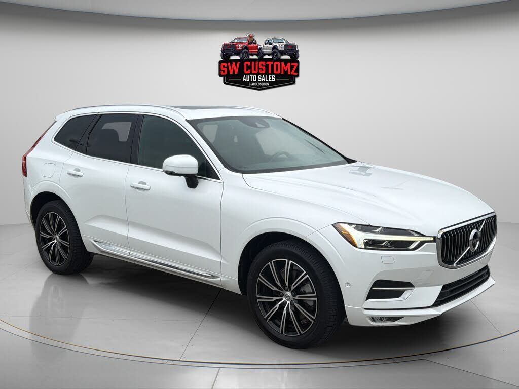 2020 VOLVO XC60