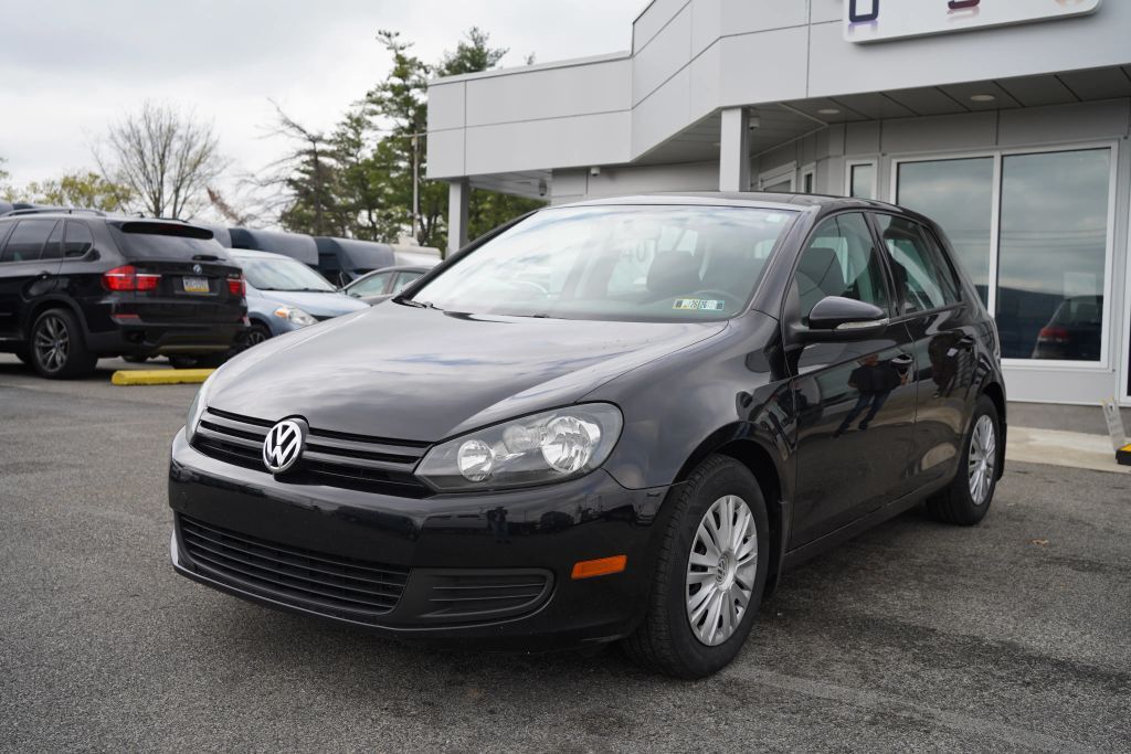 2013 VOLKSWAGEN Golf
