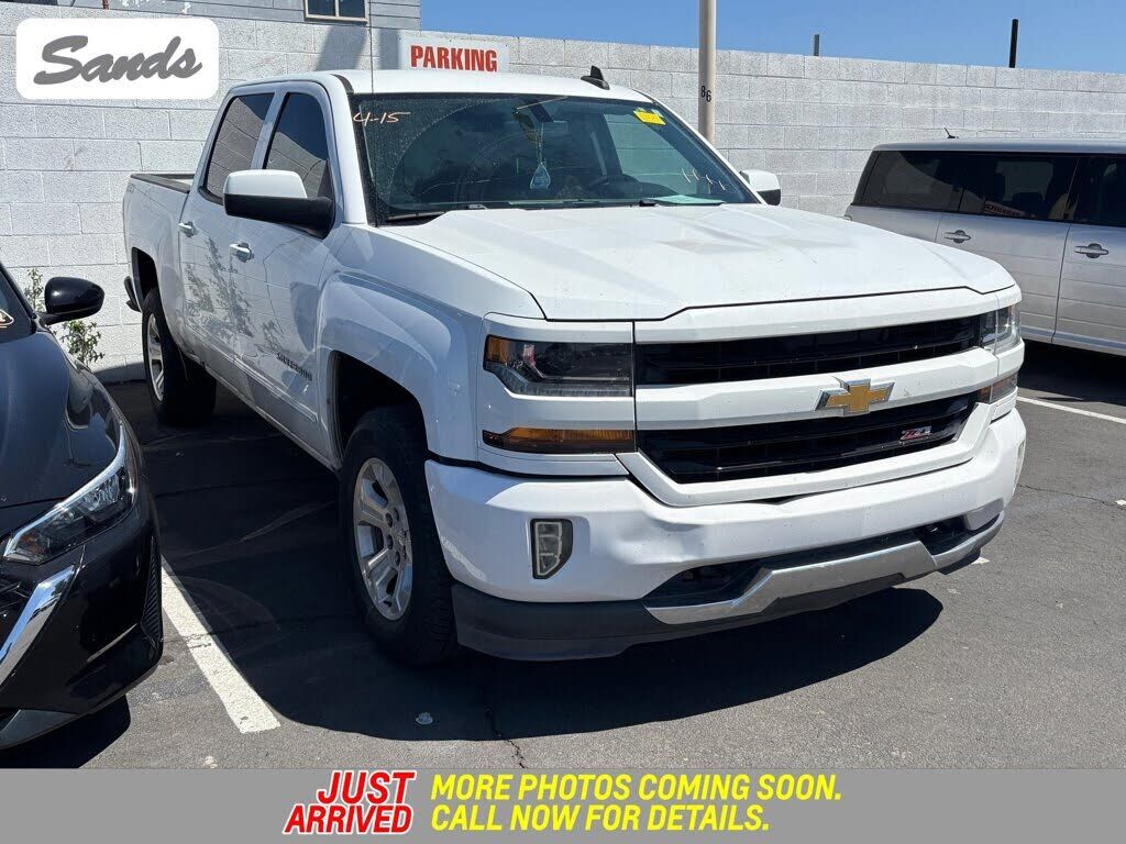 2018 CHEVROLET Silverado