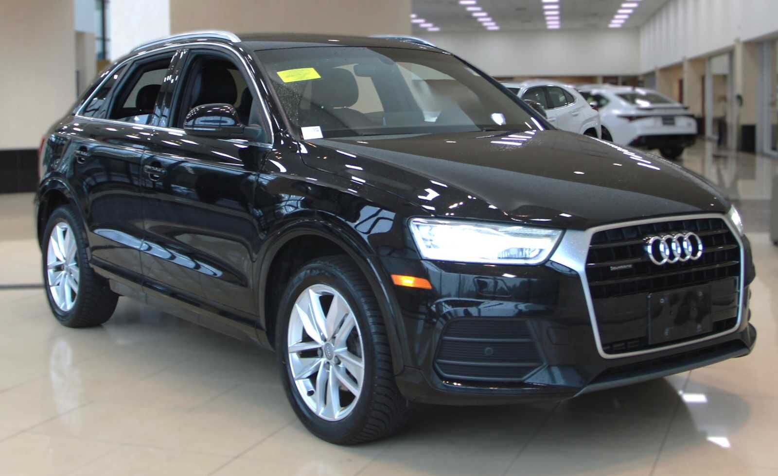 2016 AUDI Q3
