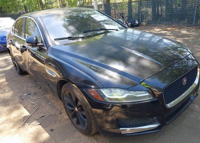 2017 JAGUAR XF