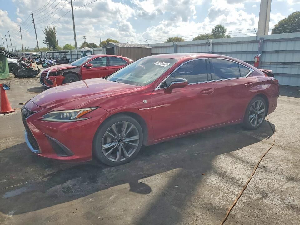 2019 LEXUS ES