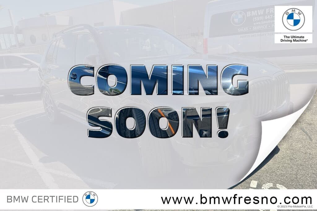 2023 BMW X7