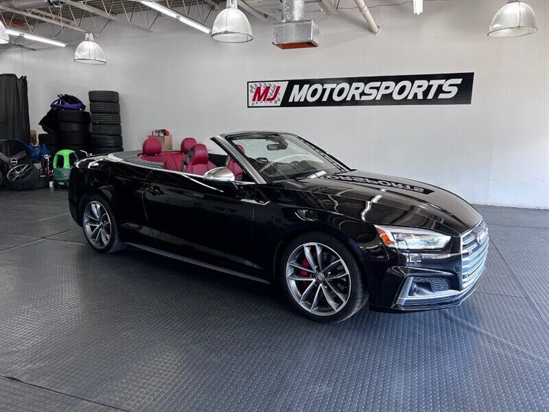 2018 AUDI S5