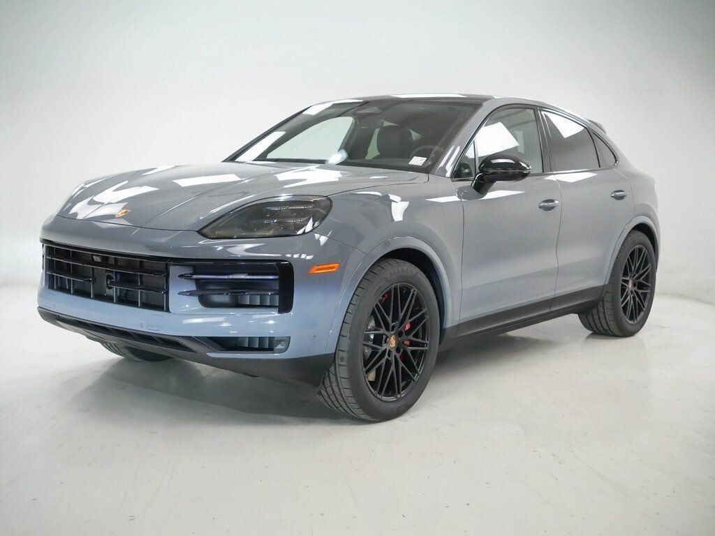 2026 PORSCHE Cayenne