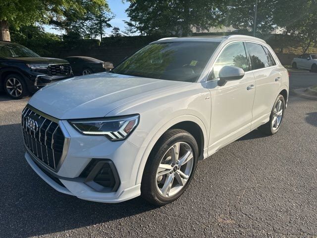 2024 AUDI Q3