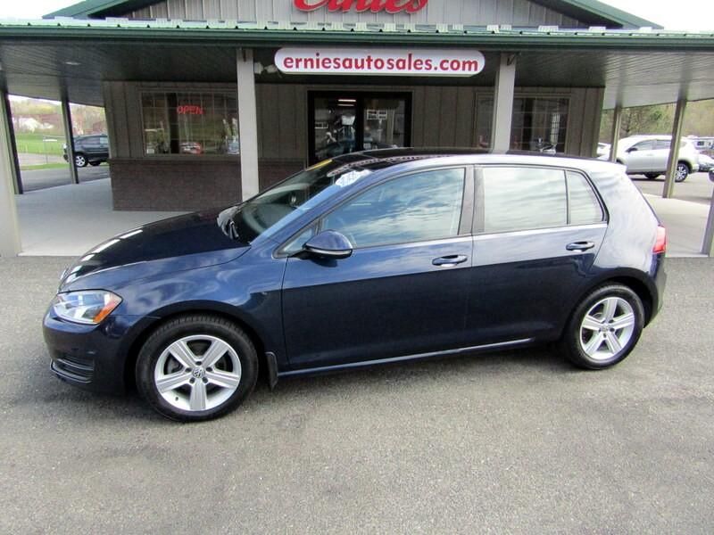 2017 VOLKSWAGEN Golf