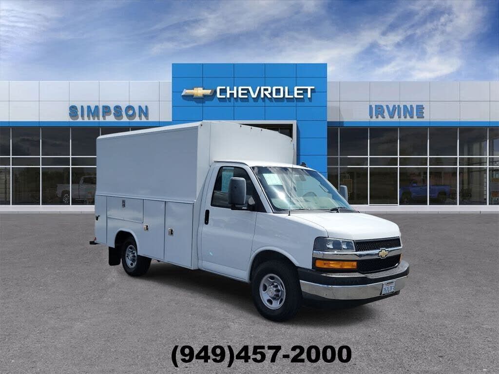 2021 CHEVROLET Express