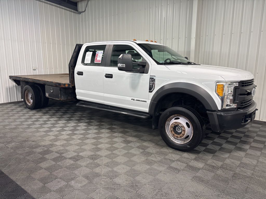 2017 FORD F-550