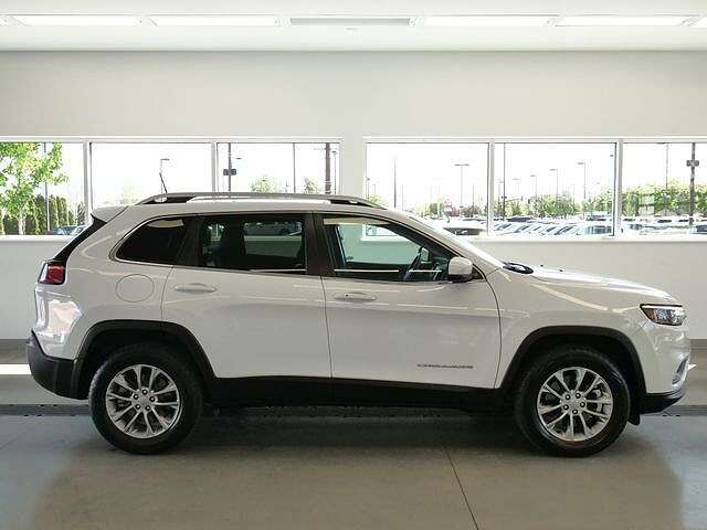 2021 JEEP Cherokee