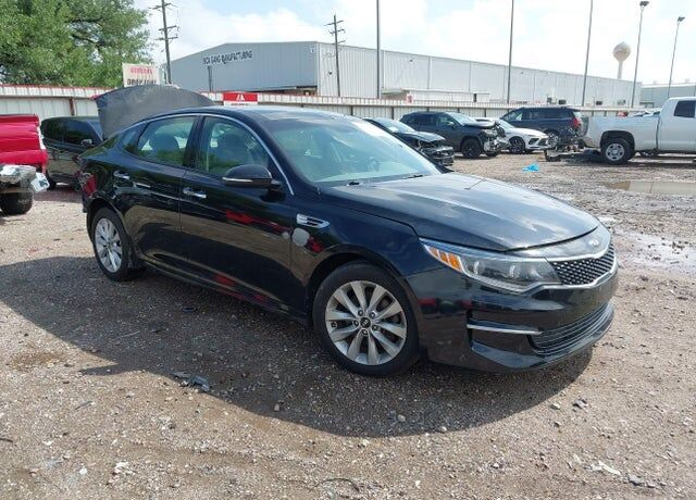 2017 KIA Optima