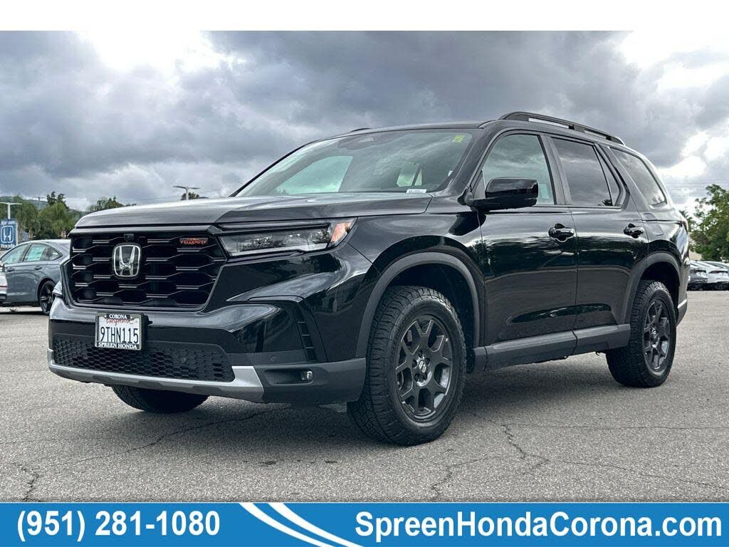 2025 HONDA Pilot