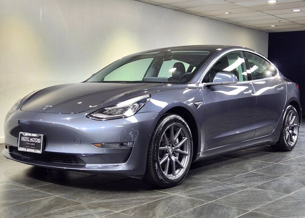 2020 TESLA Model 3
