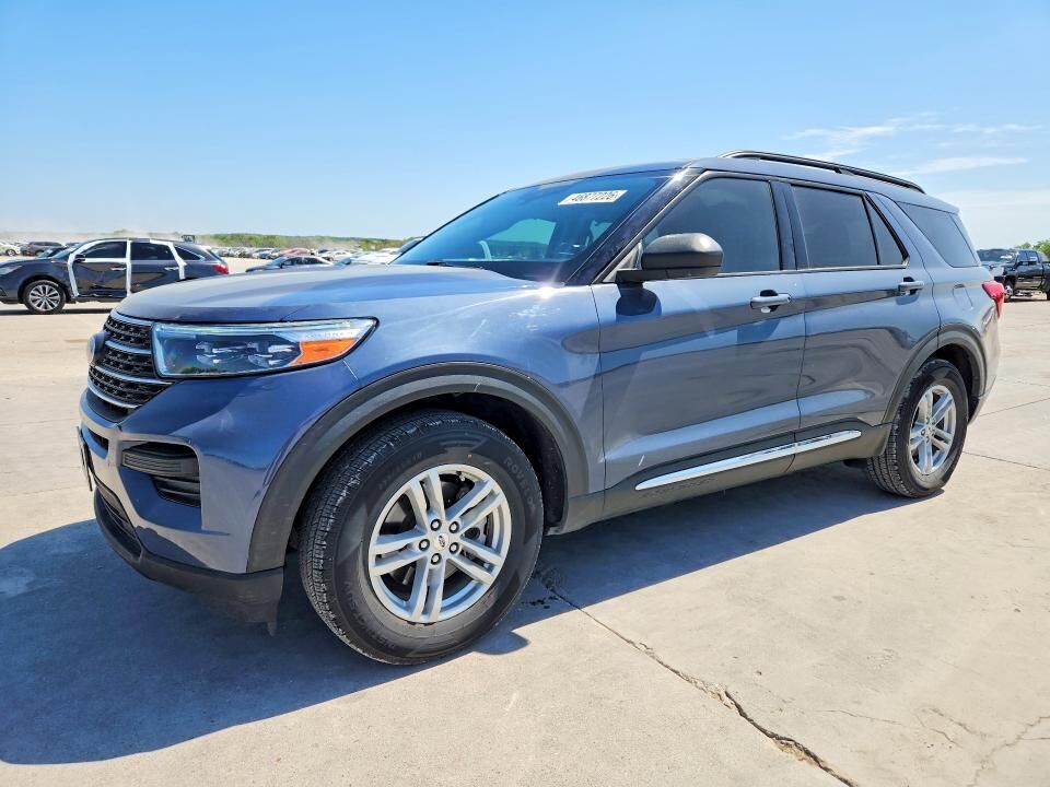 2021 FORD Explorer