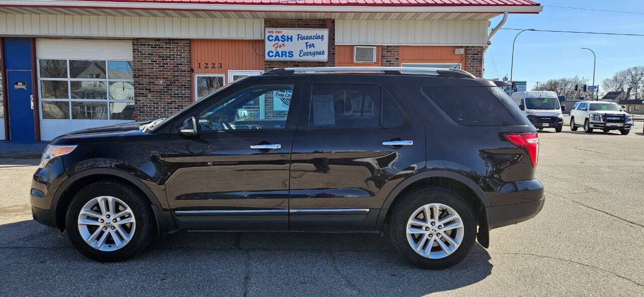 2013 FORD Explorer