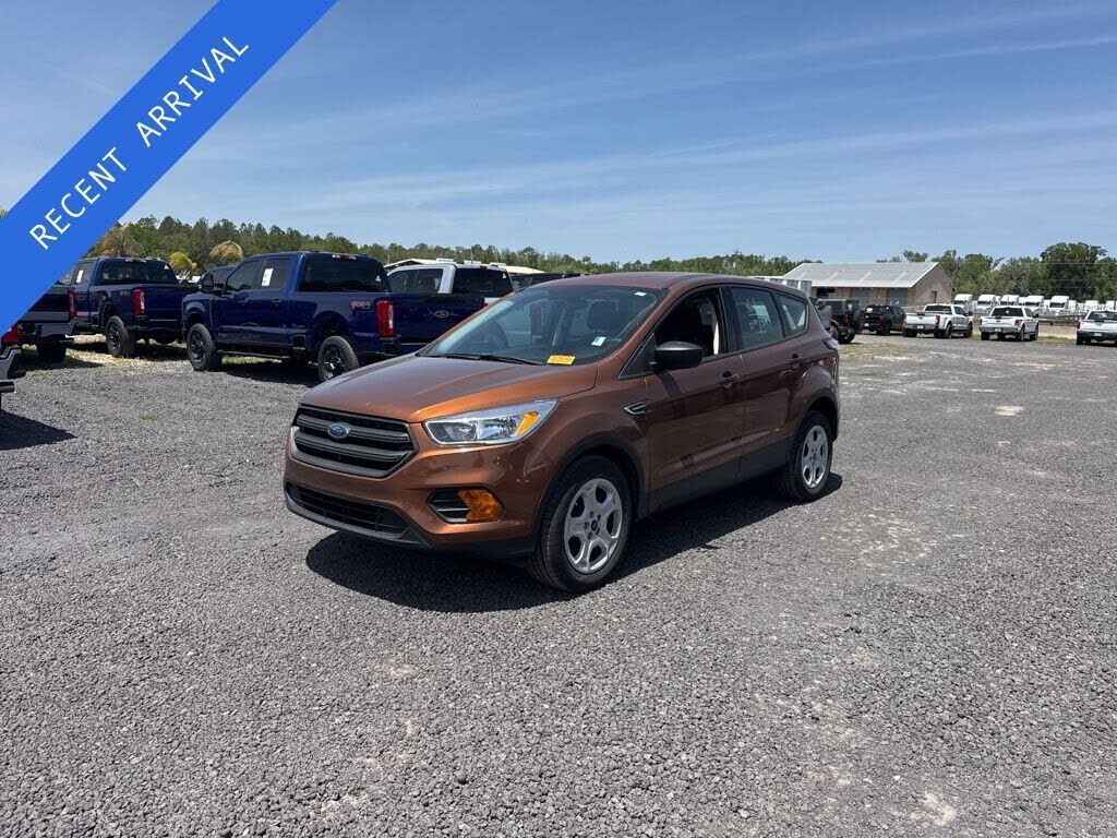 2017 FORD Escape
